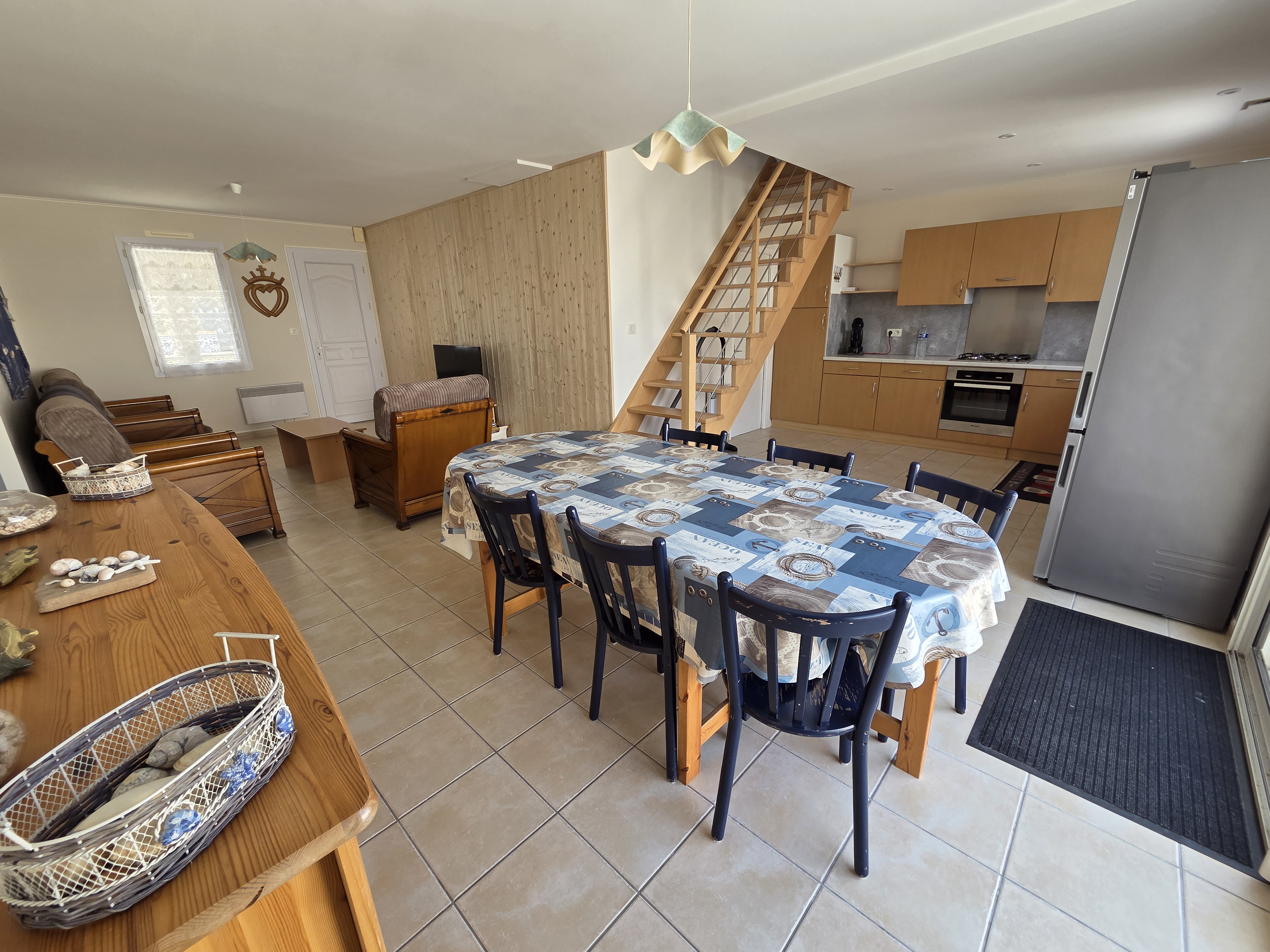 Maison proche plage de la Porte des Iles, 8 couchages !